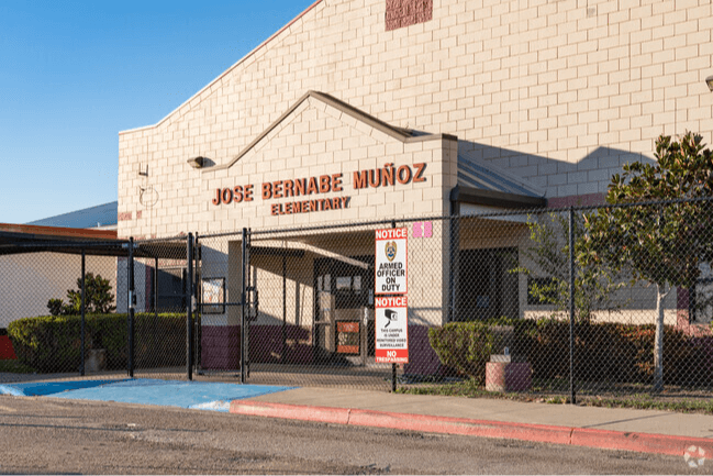 munoz elementary la villa