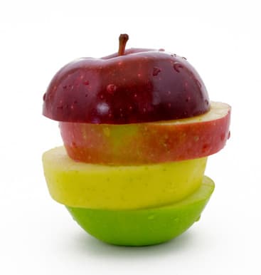 Stack of fresh apple slices