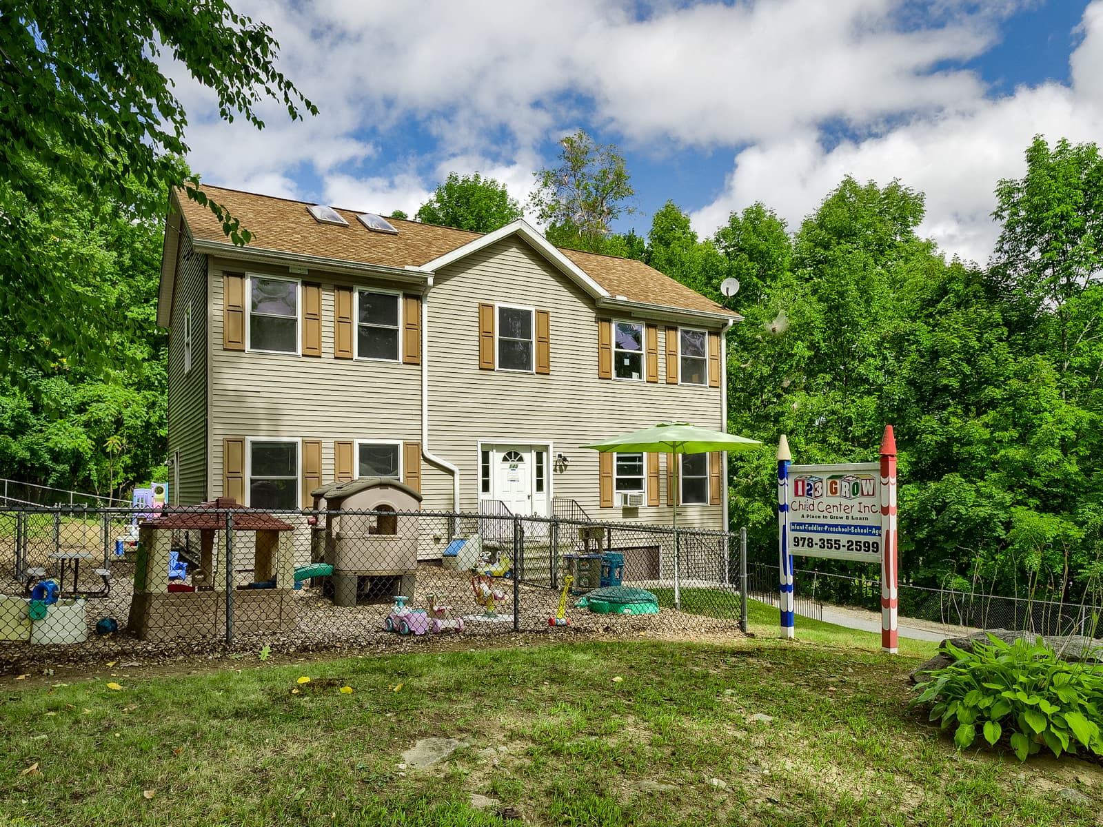Barre campus exterior