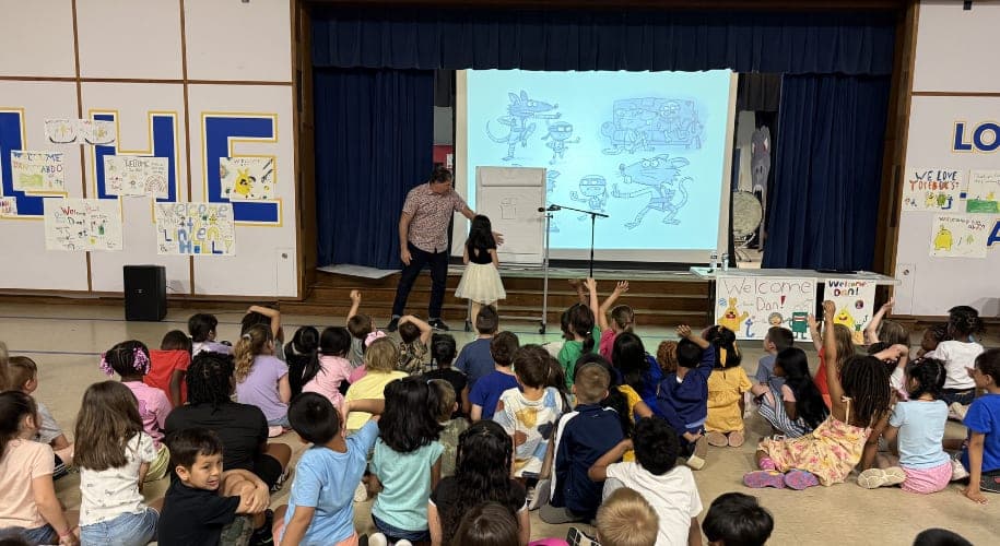 Dan Abdo teaches illustration to students at Linden Hill