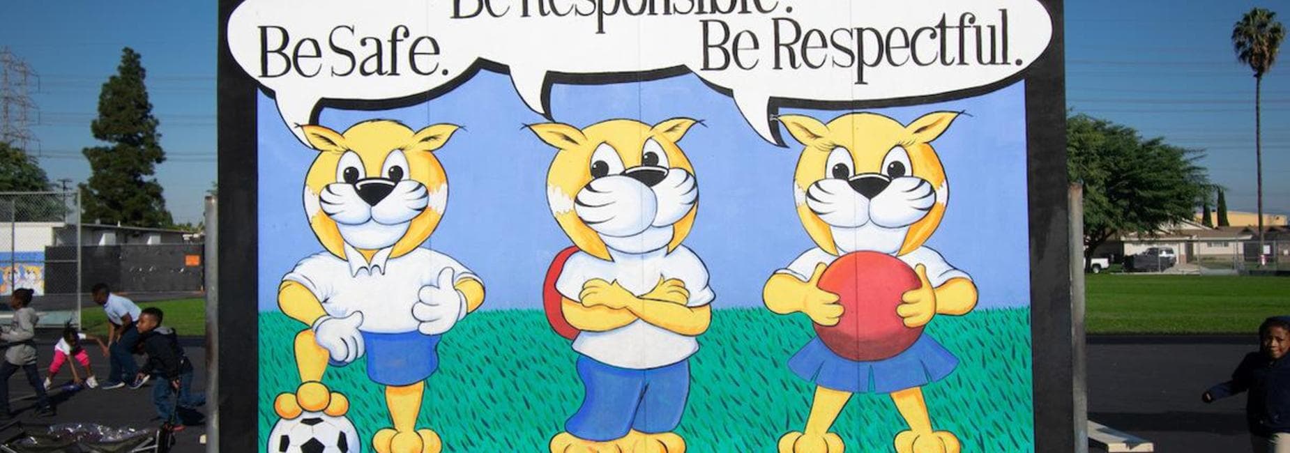 Mural of three tigers