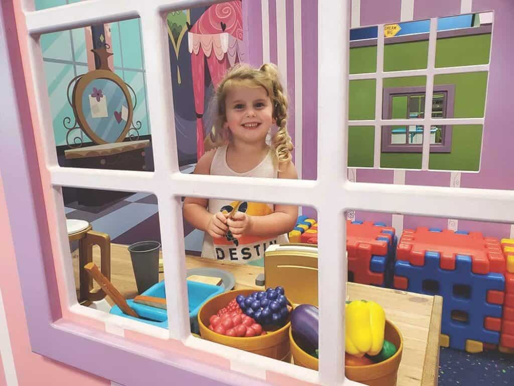 Fully licensed supervised fun in the coolest indoor play space in town!