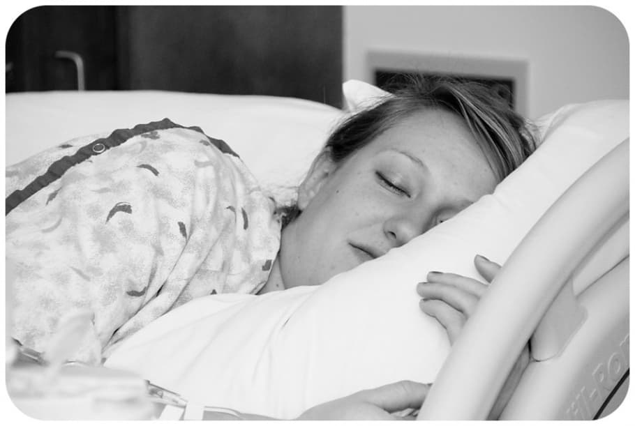 Image from the birth photography gallery.