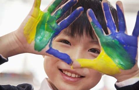 child-painted-hands