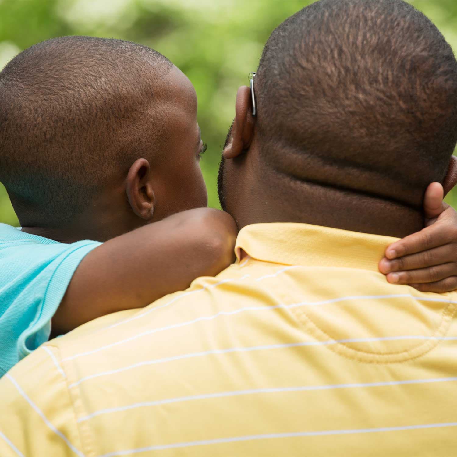 Photograph of a parent and child displayed on the center’s site.