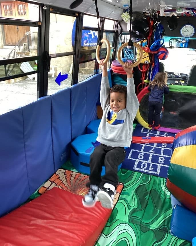 action bus khyree.jpg