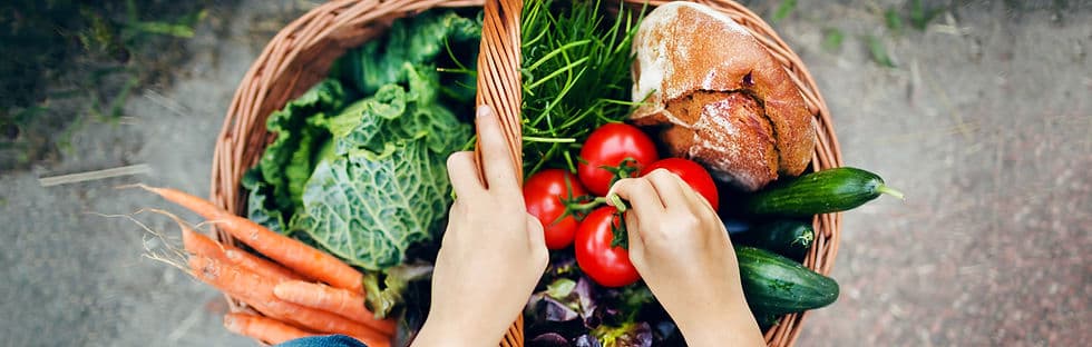 Image used on the school's menu page indicating daily meal preparation.